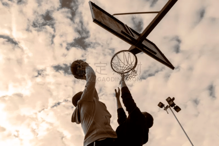 CBA杯战报：诺威尔29分6助，山西106-93击败广东