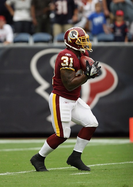 更揭示了泰 更揭示了泰